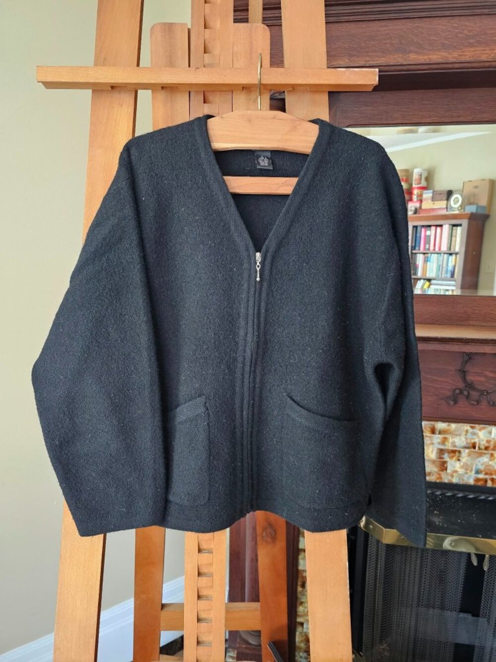 Women's L vintage Rafaella Black boiled wool zip-front cardigan